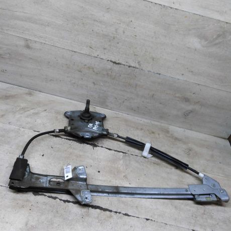 steklopodieemnik-mexaniceskii-perednii-pravyi-audi-100-c4-art-105476-big-0