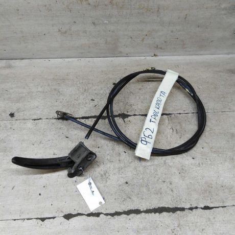 tros-kapota-rucka-otkryvaniia-kapota-volkswagen-passat-b2-art-105550-big-2