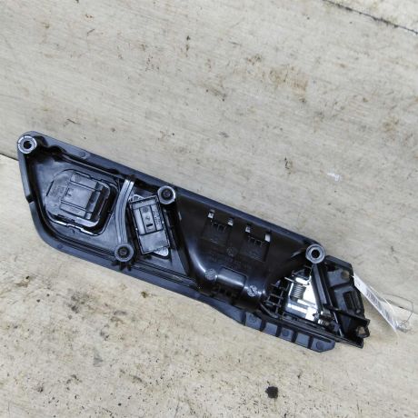 rucka-dveri-vnutrenniaia-peredniaia-levaia-perekliucatel-zerkal-volkswagen-jetta-vi-art-105591-big-3