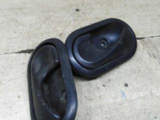 rucka-dveri-vnutrenniaia-renault-logan-i-art-105686