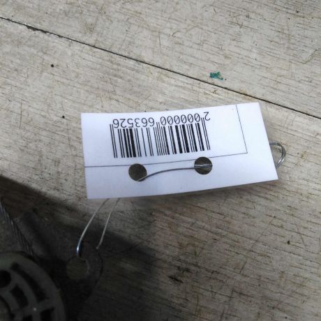 steklopodieemnik-mexaniceskii-perednii-pravyi-renault-logan-i-art-105693-big-1