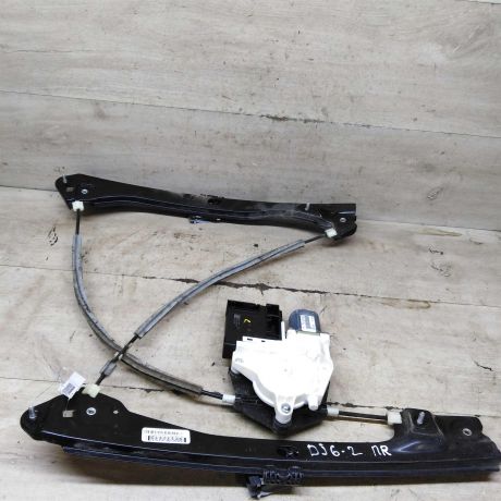 steklopodieemnik-elektriceskii-perednii-pravyi-volkswagen-jetta-vi-art-106041-big-0