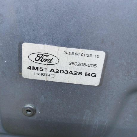 steklopodieemnik-elektriceskii-perednii-pravyi-ford-focus-2-art-106064-big-4