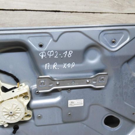 steklopodieemnik-elektriceskii-perednii-pravyi-ford-focus-2-art-106064-big-2