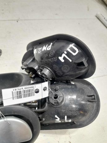 rucka-dveri-vnutrenniaia-renault-megane-ii-art-106207-big-1