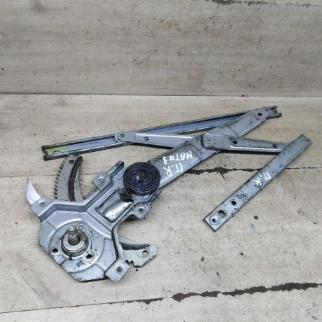 steklopodieemnik-mexaniceskii-perednii-pravyi-daewoo-matiz-art-106259-big-0