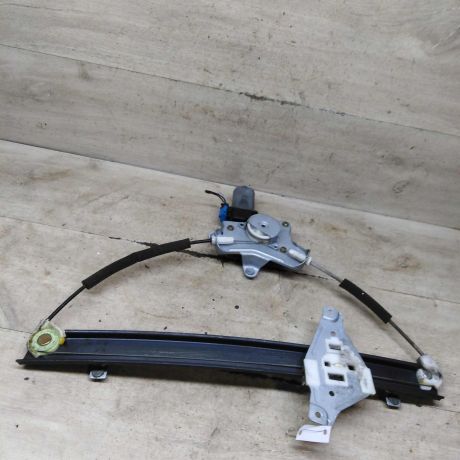 steklopodieemnik-elektriceskii-perednii-pravyi-chevrolet-lacetti-art-106301-big-0