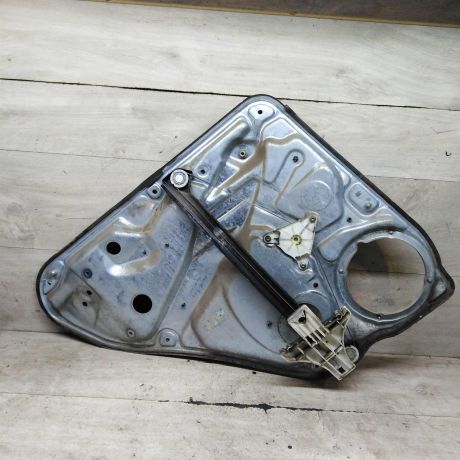 steklopodieemnik-elektriceskii-zadnii-pravyi-volkswagen-passat-b5-volkswagen-passat-b5-gp-art-107209-big-3