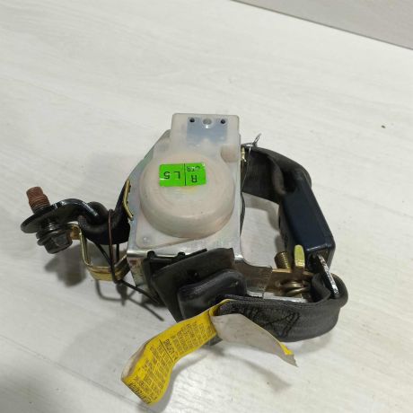 remen-bezopasnosti-zadnii-srednii-hyundai-sonata-4-ef-art-107419-big-2