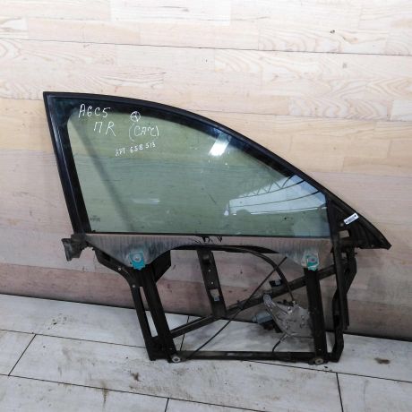 steklopodieemnik-elektriceskii-perednii-pravyi-audi-a6-c5-art-107536-big-0