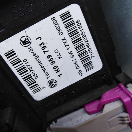 steklopodieemnik-elektriceskii-perednii-pravyi-volkswagen-tiguan-i-art-107865-big-4