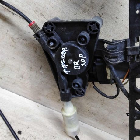 steklopodieemnik-elektriceskii-perednii-pravyi-ford-focus-2-kabriolet-art-107993-big-4