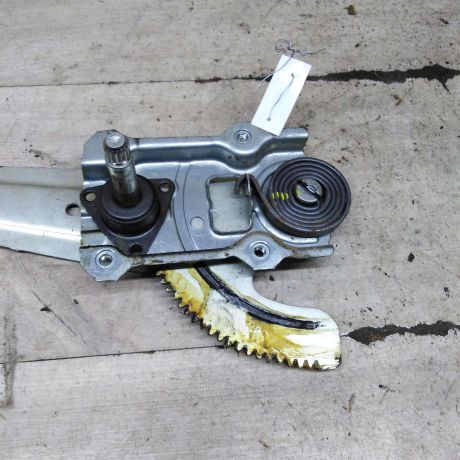 steklopodieemnik-elektriceskii-zadnii-levyi-toyota-corolla-x-e140-e150-art-108136-big-1