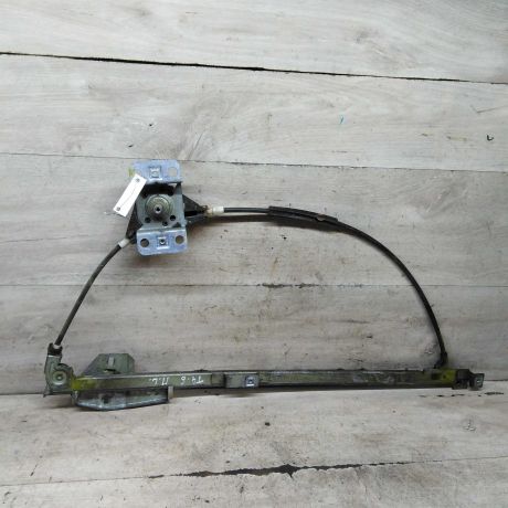 steklopodieemnik-mexaniceskii-perednii-levyi-volkswagen-transporter-t4-art-108521-big-0