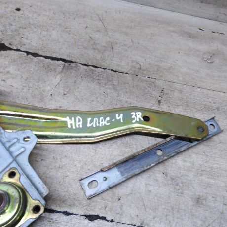 steklopodieemnik-mexaniceskii-zadnii-pravyi-nissan-almera-classic-art-109291-big-2