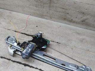 steklopodieemnik-elektriceskii-zadnii-pravyi-defekt-ford-focus-1-art-109608