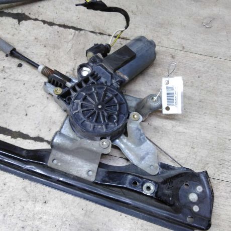 steklopodieemnik-elektriceskii-perednii-pravyi-ford-focus-1-art-109613-big-4