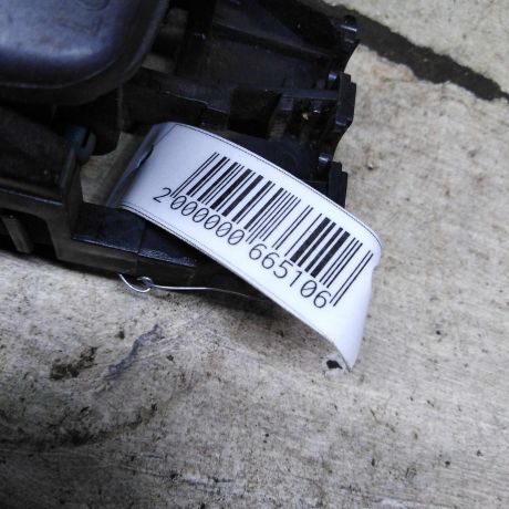 rucka-dveri-vnutrenniaia-zadniaia-levaia-hyundai-elantra-iii-art-109668-big-1