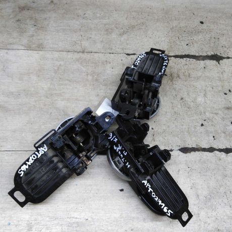 rucka-dveri-vnutrenniaia-nissan-tiida-i-art-110062-big-2