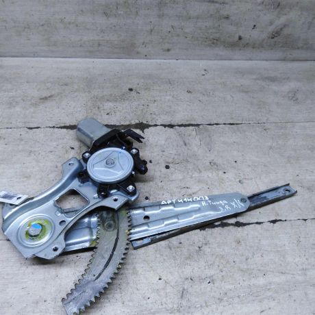 steklopodieemnik-elektriceskii-zadnii-pravyi-nissan-tiida-i-art-110071-big-5