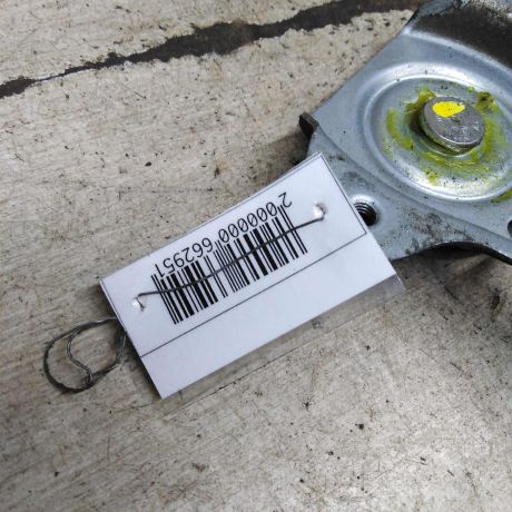 steklopodieemnik-elektriceskii-zadnii-levyi-nissan-tiida-i-art-110104-big-2