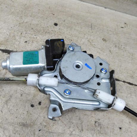 steklopodieemnik-elektriceskii-perednii-pravyi-nissan-tiida-i-art-110111-big-2