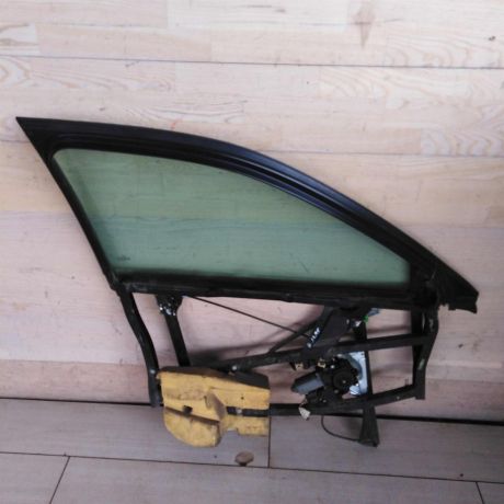 steklopodieemnik-elektriceskii-perednii-levyi-audi-a4-b5-art-110868-big-2