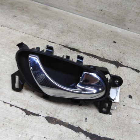 rucka-dveri-vnutrenniaia-zadniaia-pravaia-nissan-qashqai-ii-restailing-art-110896-big-0