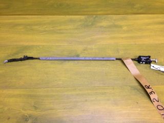 tros-otkryvaniia-dveri-volkswagen-polo-sedan-2015-art-12045