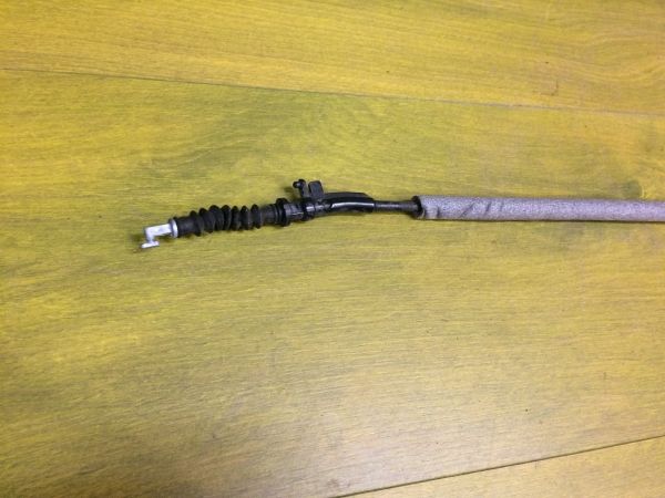 tros-otkryvaniia-dveri-volkswagen-polo-sedan-2015-art-12045-big-1