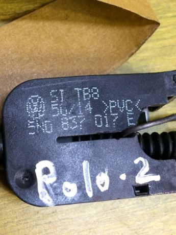 tros-otkryvaniia-dveri-volkswagen-polo-sedan-2015-art-12045-big-3