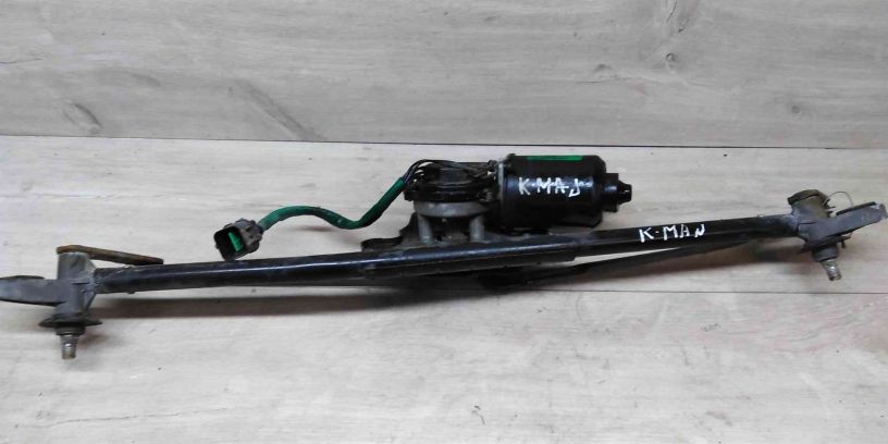 trapeciia-dvornikov-v-sbore-kia-magentis-ii-art-14293-big-0