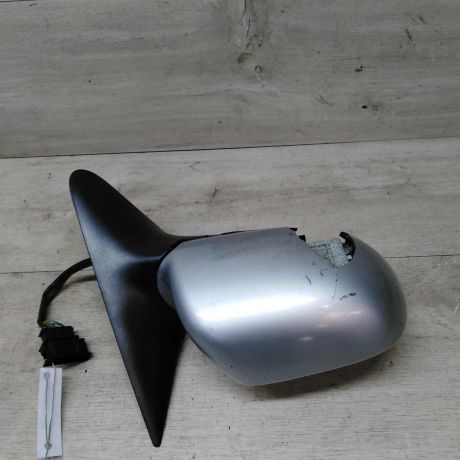 zerkalo-pravoe-naruznee-skoda-octavia-tour-art-16026-big-2