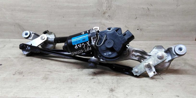 trapeciia-dvornikov-s-motorom-hyundai-solaris-art-17355-big-3