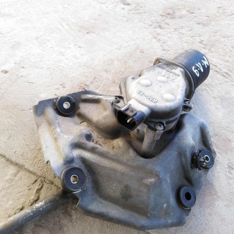 trapeciia-dvornikov-mitsubishi-lancer-9-art-17563-big-1