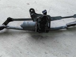 trapeciia-dvornikov-volvo-s80-art-17632