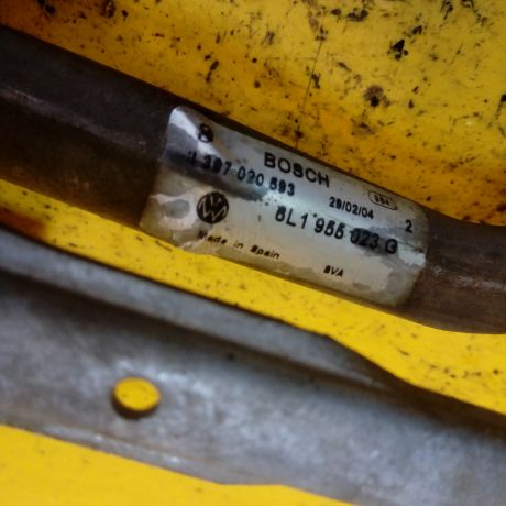 trapeciia-dvornikov-seat-cordoba-art-18596-big-3