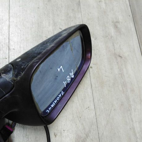 zerkalo-levoe-audi-a8-d2-art-18767-big-3