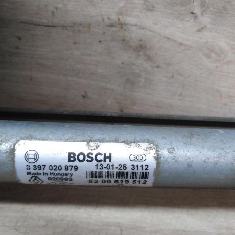 trapeciia-dvornikov-renault-logan-art-19520-big-1