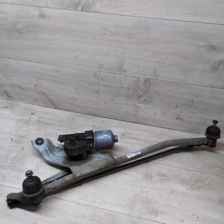 trapeciia-dvornikov-renault-logan-art-19520-big-2