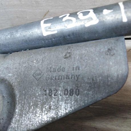 trapeciia-dvornikov-bmw-e39-art-21223-big-2