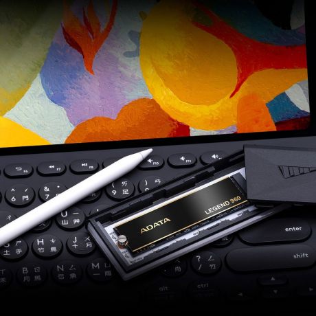 tverdotelnyi-nakopitel-adata-legend-960-2tb-aleg-960-2tcs-big-7