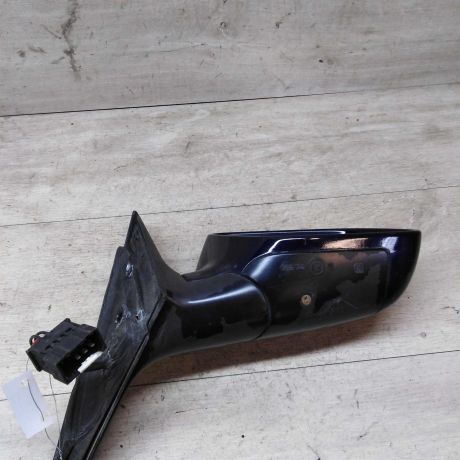 zerkalo-pravoe-audi-a6-c5-defekt-stekla-art-26308-big-2