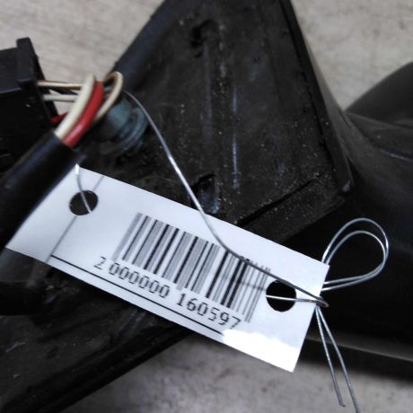 zerkalo-pravoe-audi-a6-c5-defekt-stekla-art-26310-big-1