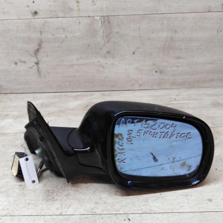 zerkalo-pravoe-audi-a6-c5-defekt-na-foto-korpus-steklo-art-26511-big-0