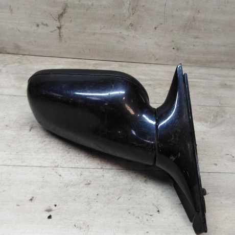 zerkalo-pravoe-audi-100-c4-defekt-stekla-art-26587-big-2