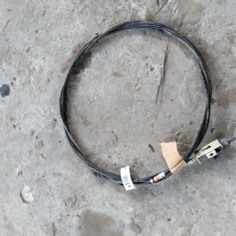 tros-otkryvaniia-kryski-toplivnogo-baka-mazda-626-art-26874-big-0