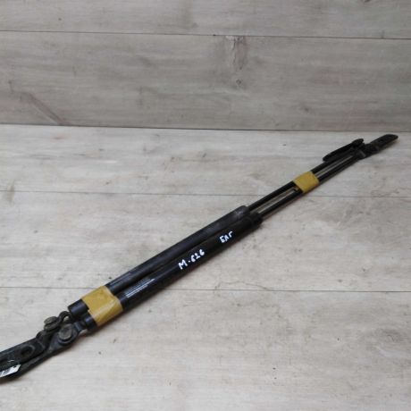 amortizator-kryski-bagaznika-mazda-626-art-26885-big-1