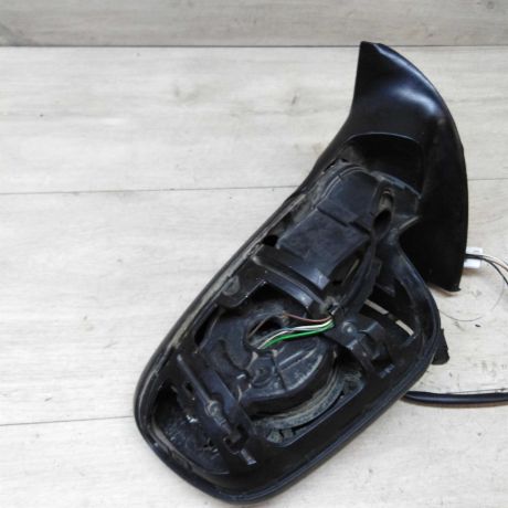 zerkalo-levoe-peugeot-307-defekt-korpusa-art-27390-big-1