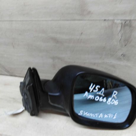 zerkalo-pravoe-audi-a6-c4-art-27528-big-0